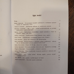 Obszary ładu i anomii. Konsekwencje i kierunki polskich przemian.